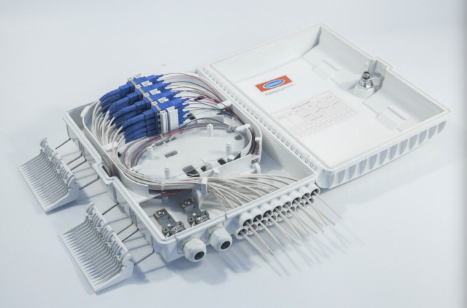 16-Core Waterproof Fiber Optic Terminal Box for FTTx Networks