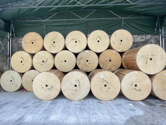 24cores GYFTY non-metallic Outdoor Cable / 96fibers Aerial Optical Cable / 144F Duct Fiber Cable