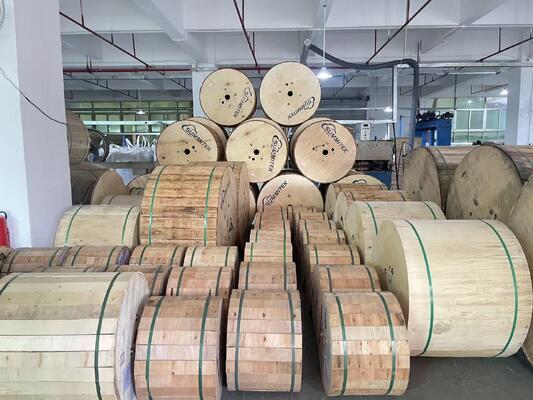 300m Span Double Sheath Anti-Rodent ADSS Optical Fiber Cable All-Dielectric Self-Supporting Aerial Fiber Optic Cable